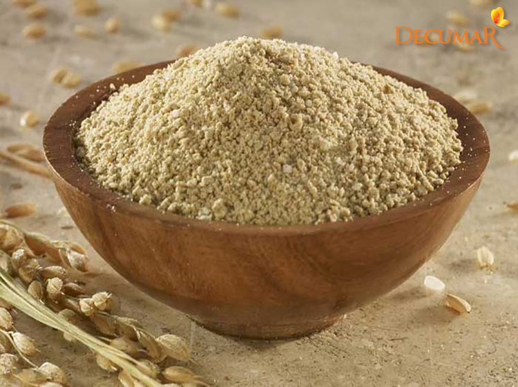Sử dụng cám gạo là cách trị vết thâm mụn ở mặt cho da khô hiệu quả.
