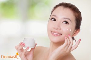 Khám Phá Công Dụng GEL Trị Mụn Decumar Qua Các Trải Nghiệm Thực Tế