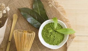 3 cách trị thâm mụn bằng tinh chất trà xanh cho từng loại da